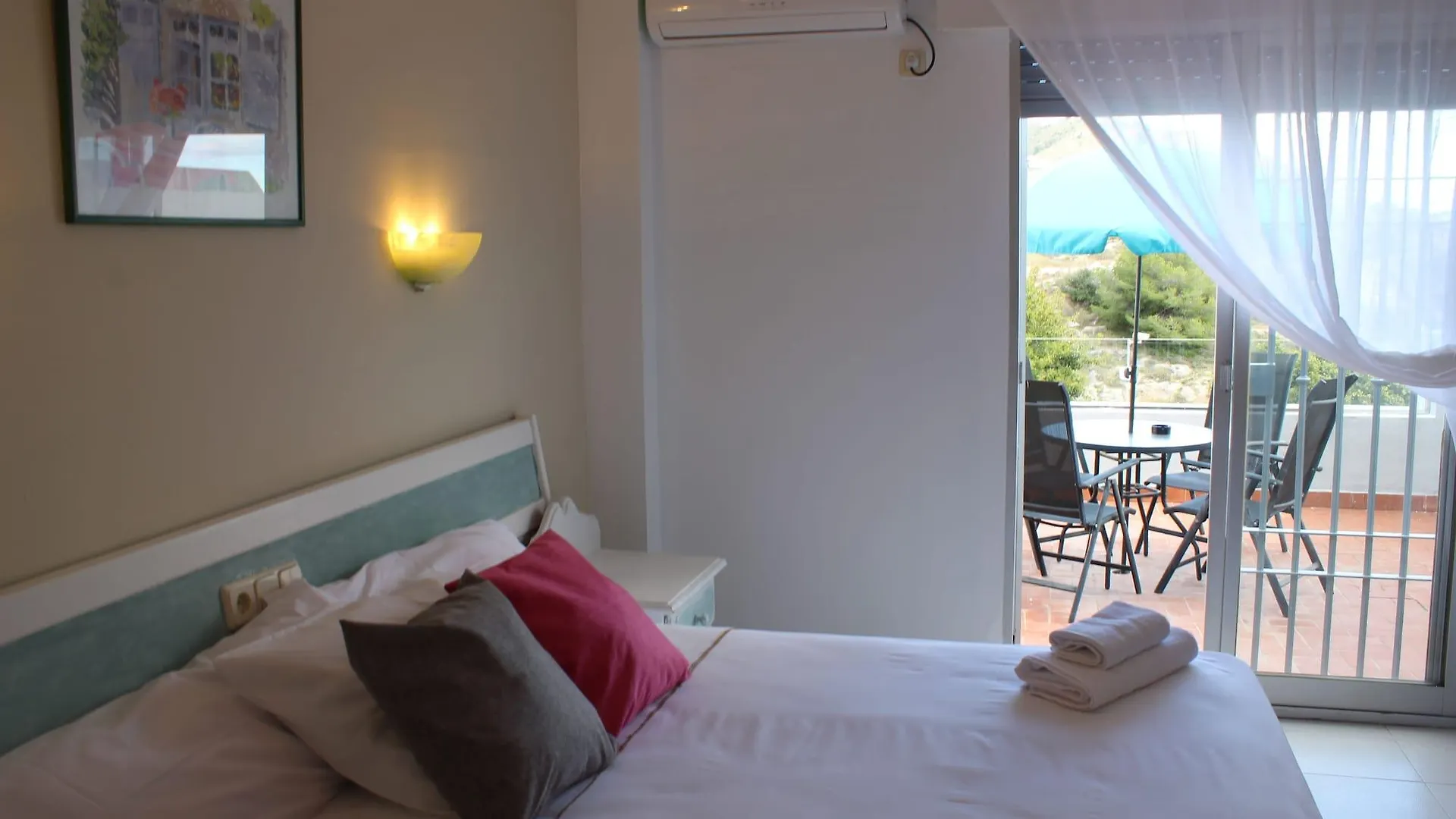 Hostal La Torre Almunecar Guest house