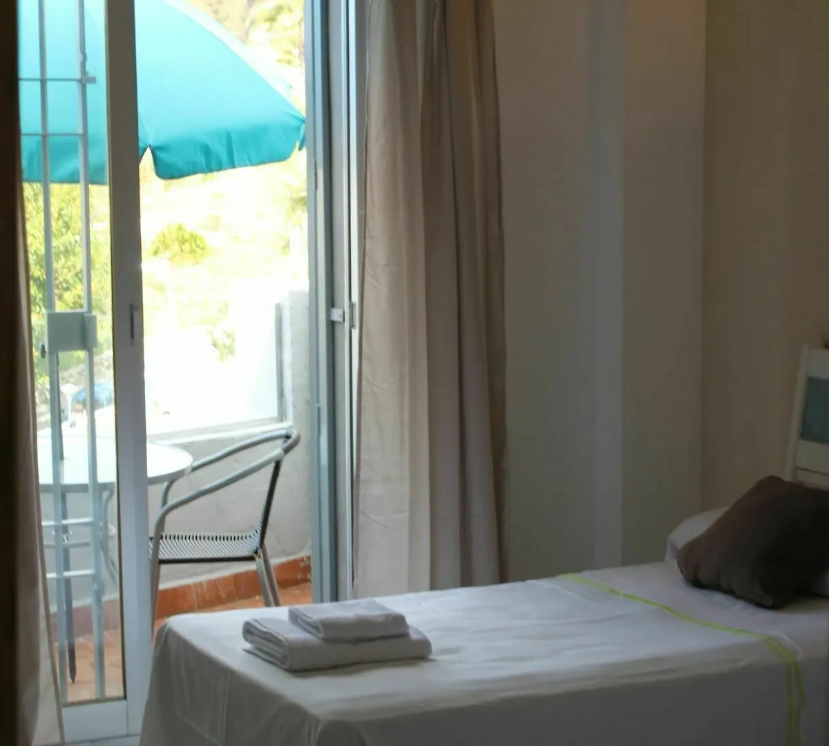 Hostal La Torre Almunecar