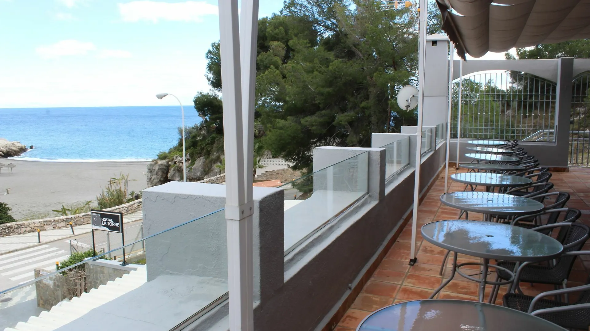 Guest house Hostal La Torre Almunecar Spain
