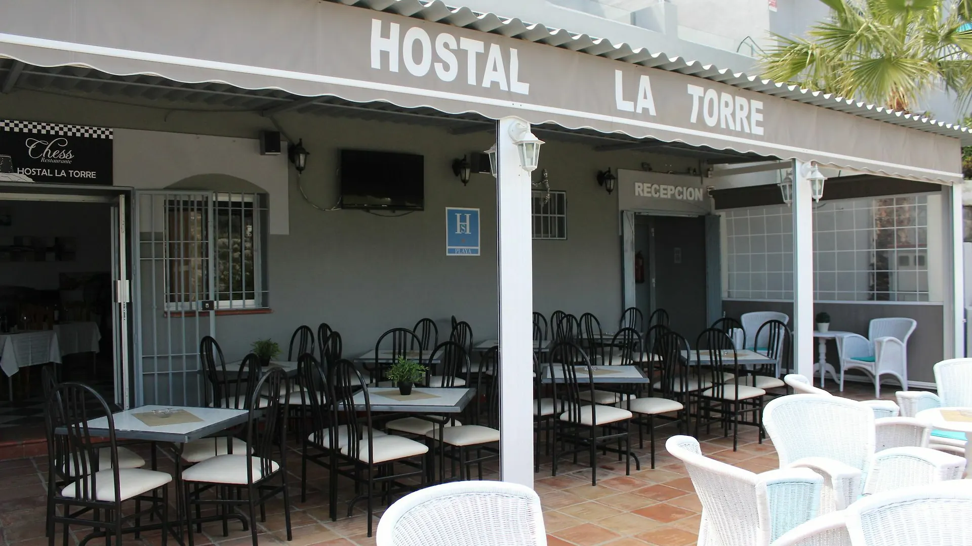 Hostal La Torre Almunecar Guest house